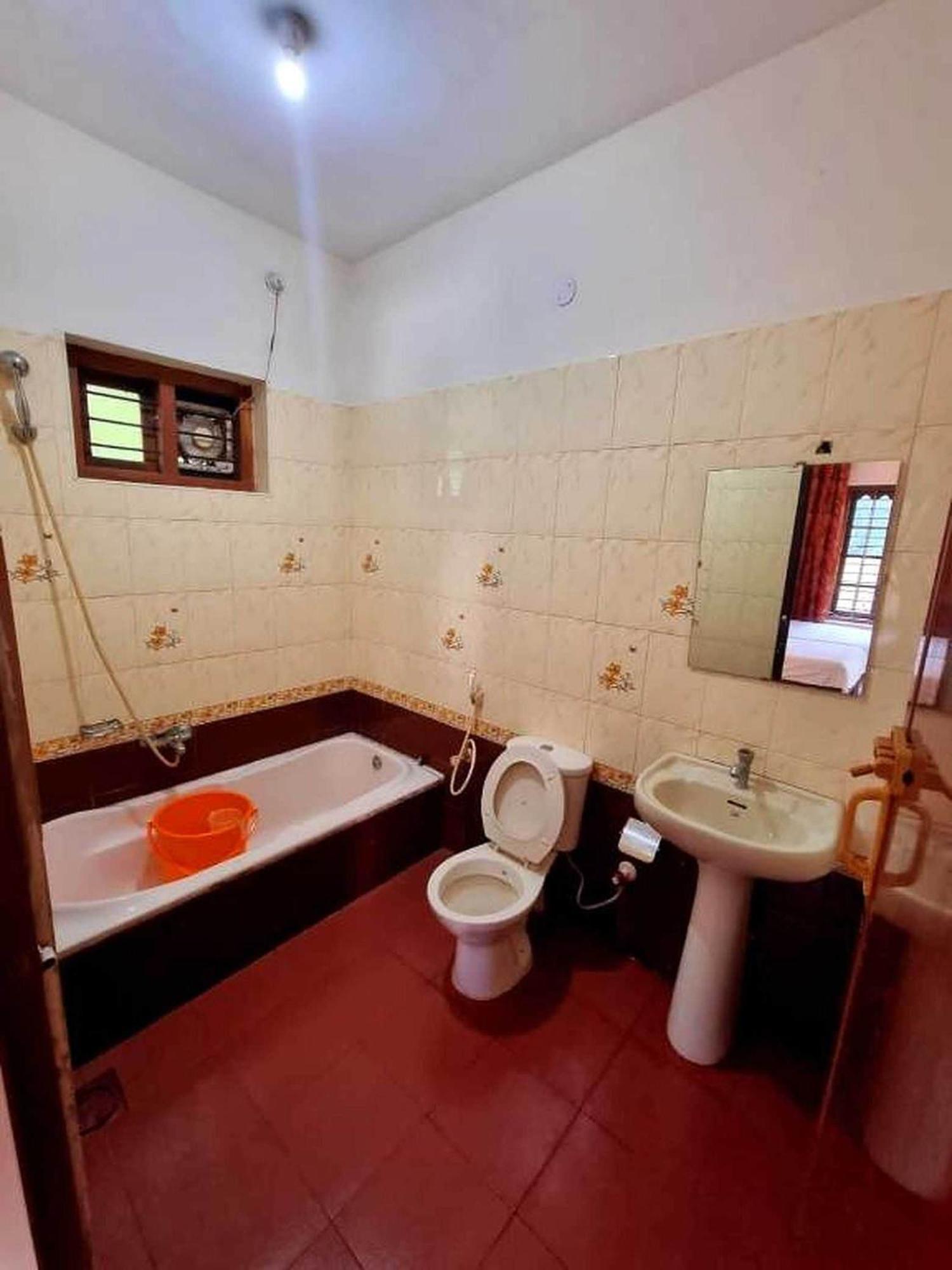 Hotel O Haiwa Beach Resort Varkala Kültér fotó